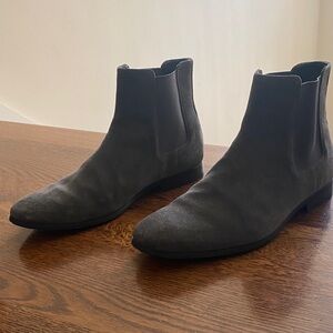 Express Dark Gray Suede Ankle Boots. NWOT